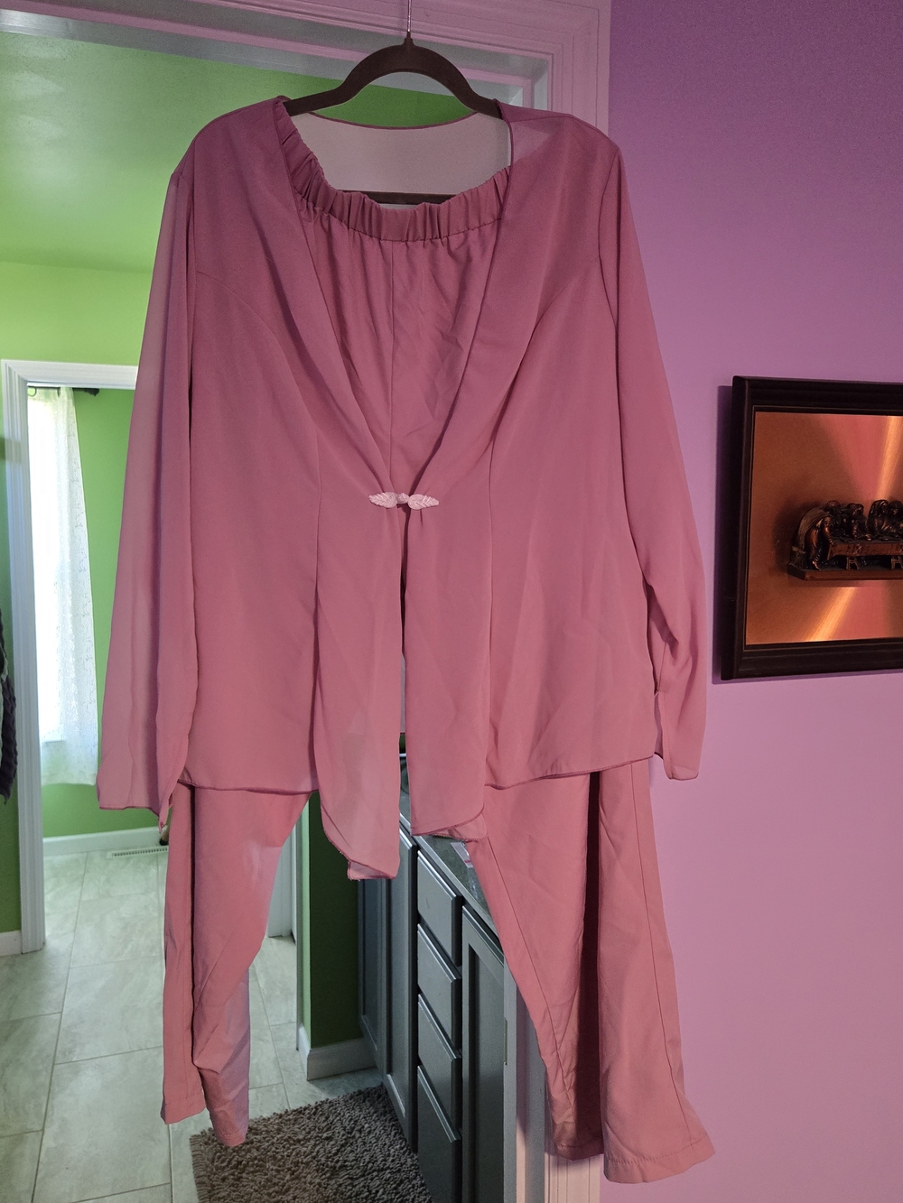 Pink Two-Piece Lounge Set with Decorative Clasp
